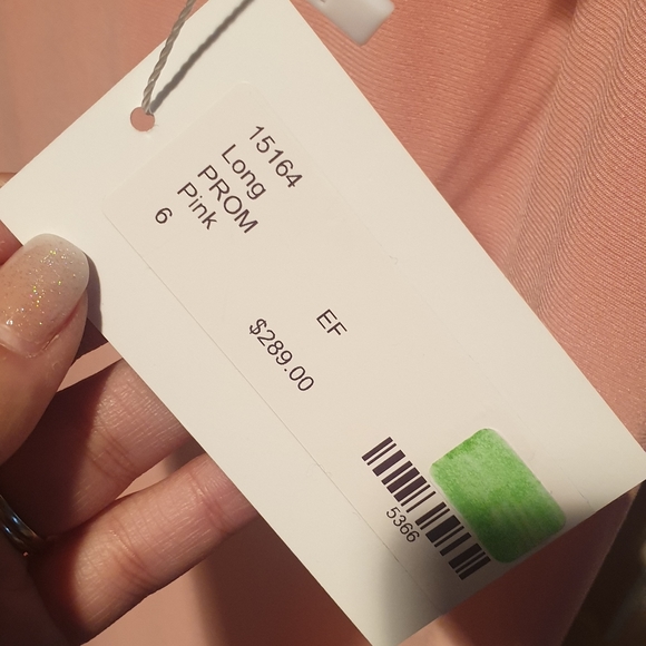 Light pink prom or pageant gown - Picture 5 of 7